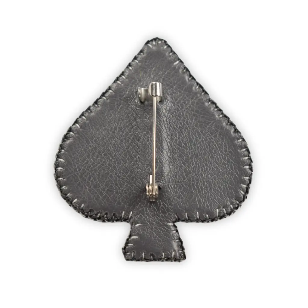 Broche épingle Pique noir Nesican (2).webp